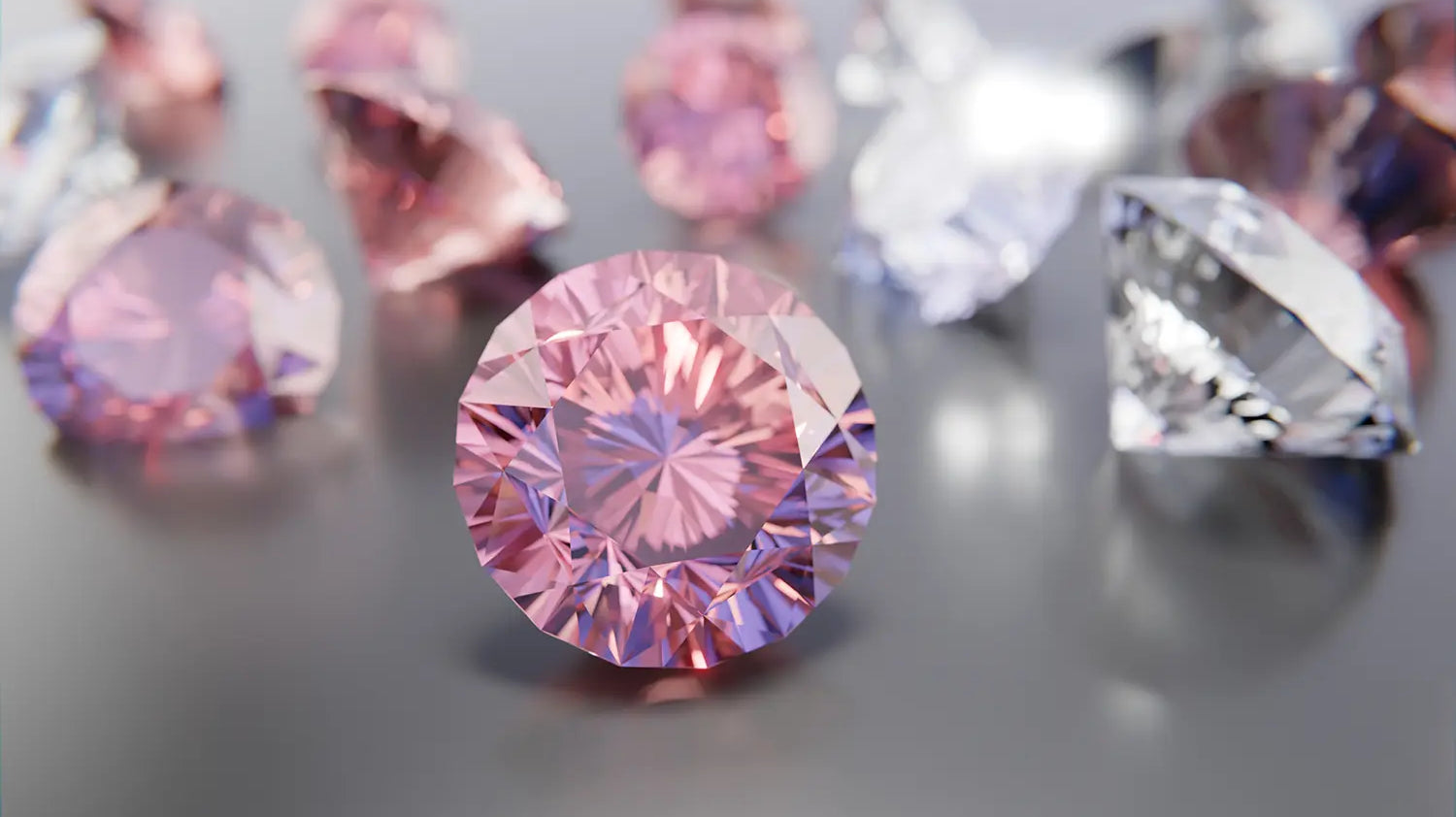 Diamant de synthèse taille brillant, un vrai diamant créé en laboratoire, par l'atelier Bajoia à Sèvres