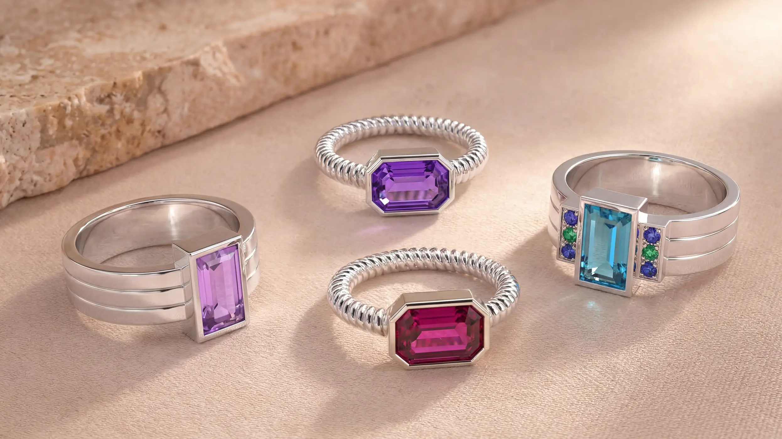 Bague baguette en or et argent 950, taille Art Déco aux lignes épurées, atelier Bajoia à Sèvres