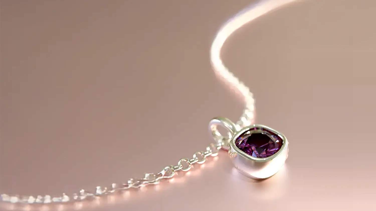 Quels sont les différents types de sertis en joaillerie