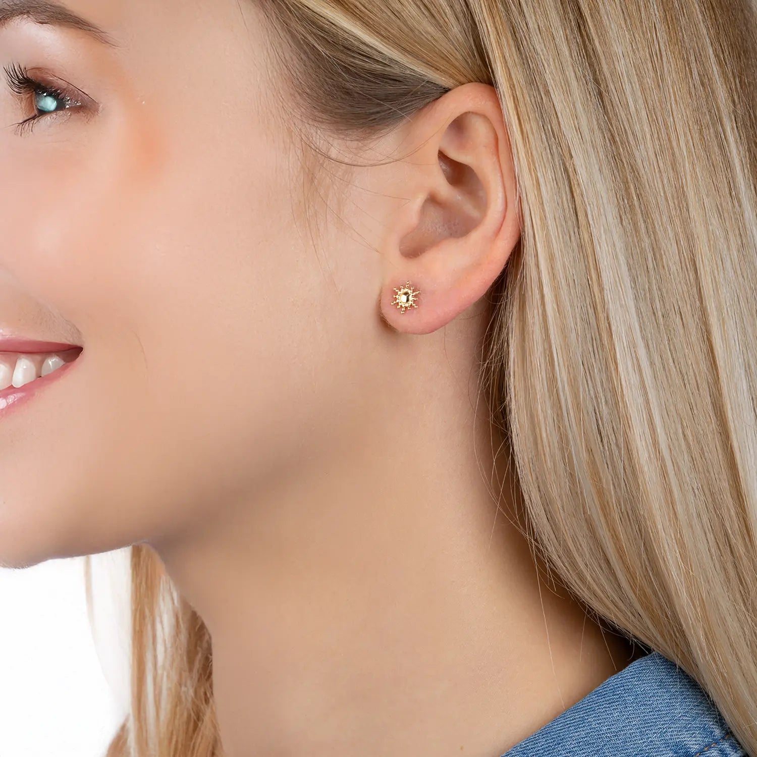 Boucles d'oreilles puces soleil plaqué or 18 carats