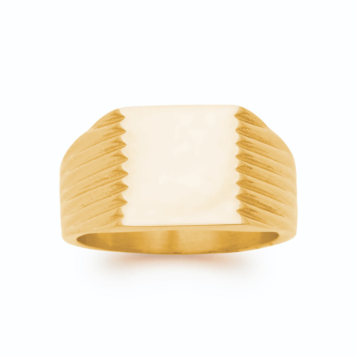 Bague chevalière plateau carré strié en acier PVD doré homme vu de profil