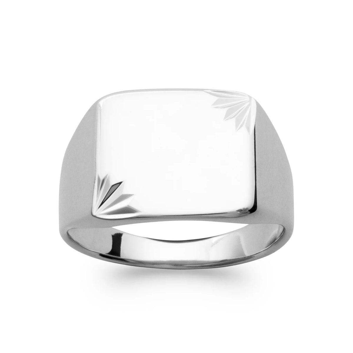 Bague chevalière rectangulaire gravée de rayons en argent rhodié homme vu de profil