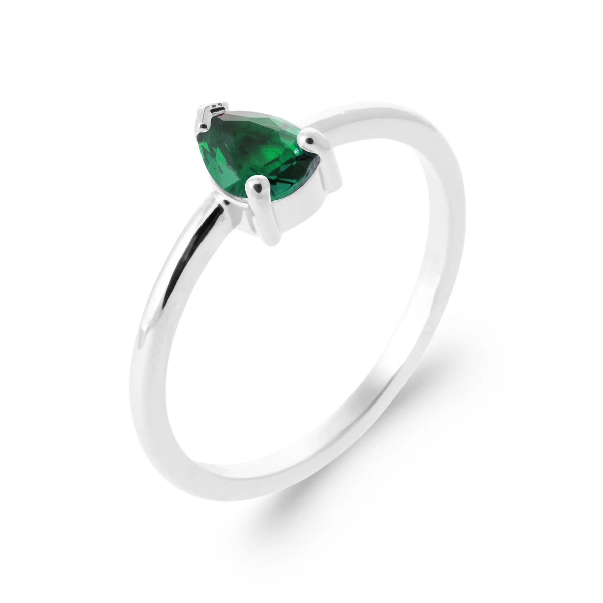 Bague fine solitaire pierre verte taille poire en argent 925, vue de face