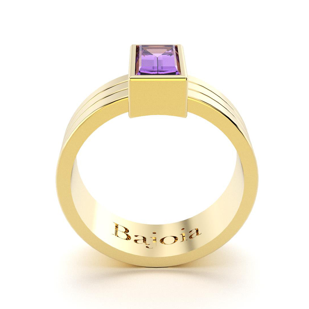 Bague Art Déco en or jaune 18 carats et Améthyste