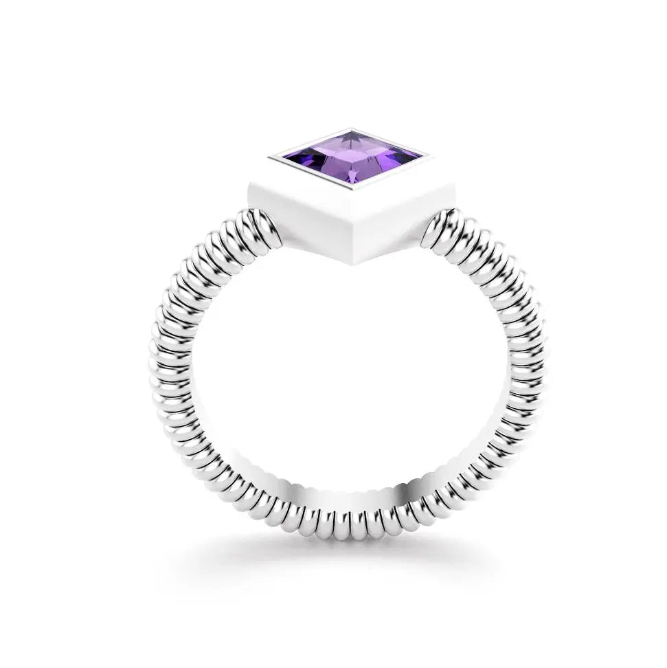 bague byzance pour femme forme carré en or blanc avec amethyste