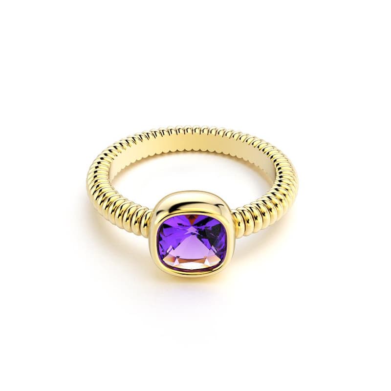 Bague femme or jaune pierre semi-précieuse Améthyste taille coussin