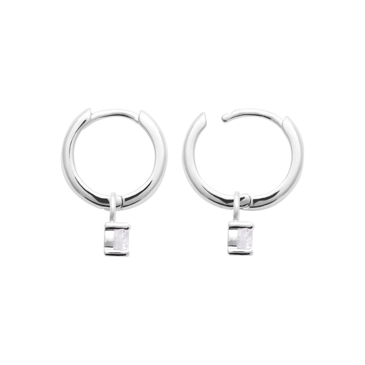 Boucles d’oreilles créoles 12 mm et pampille zircon en argent 925, vue de profil