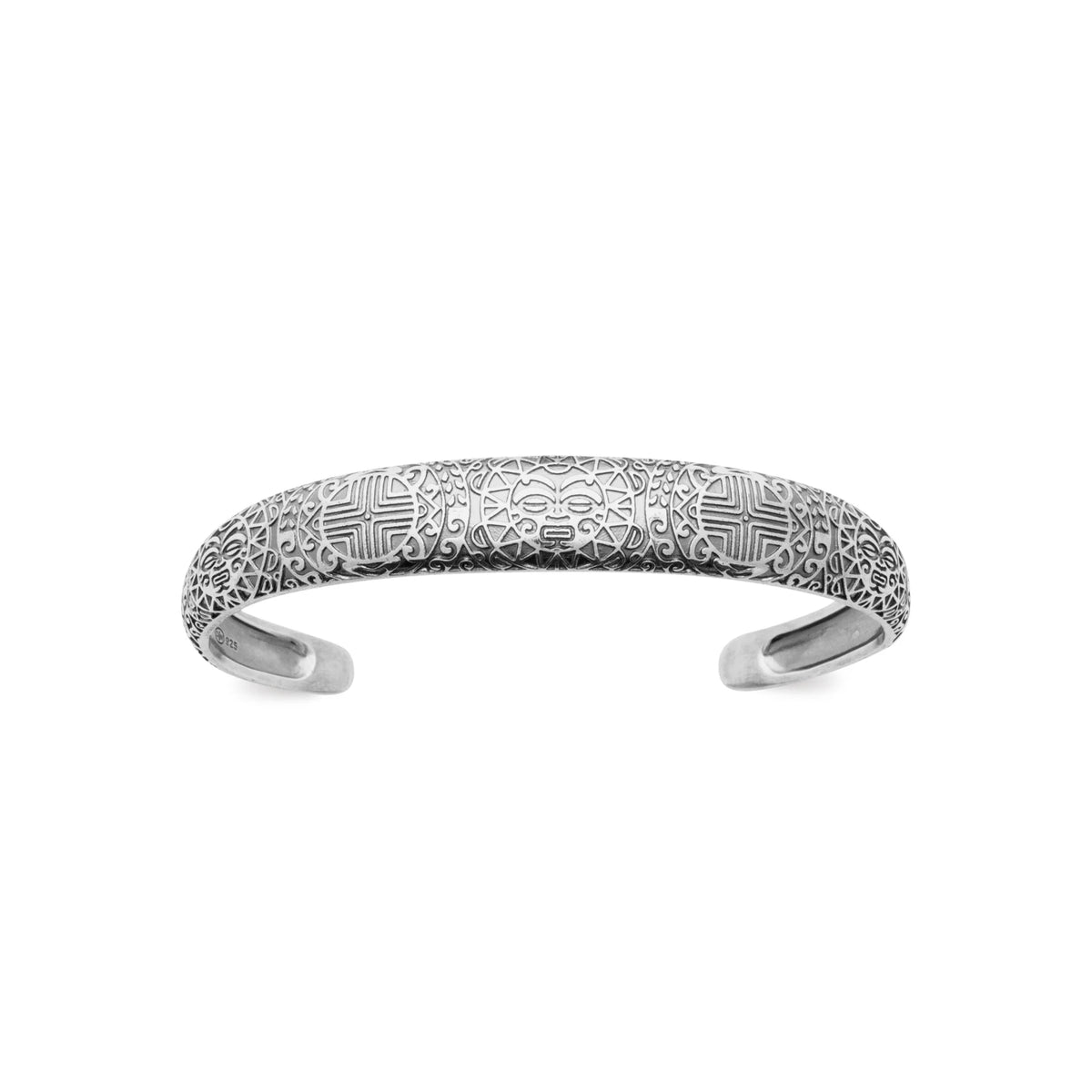 Bracelet jonc ouvert martelé en argent 925 vu de profil