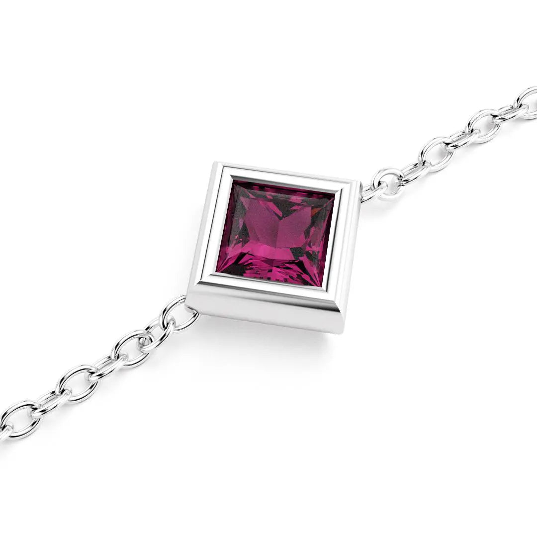 bracelet byzance pour femme forme carré en or blanc avec rhodolite