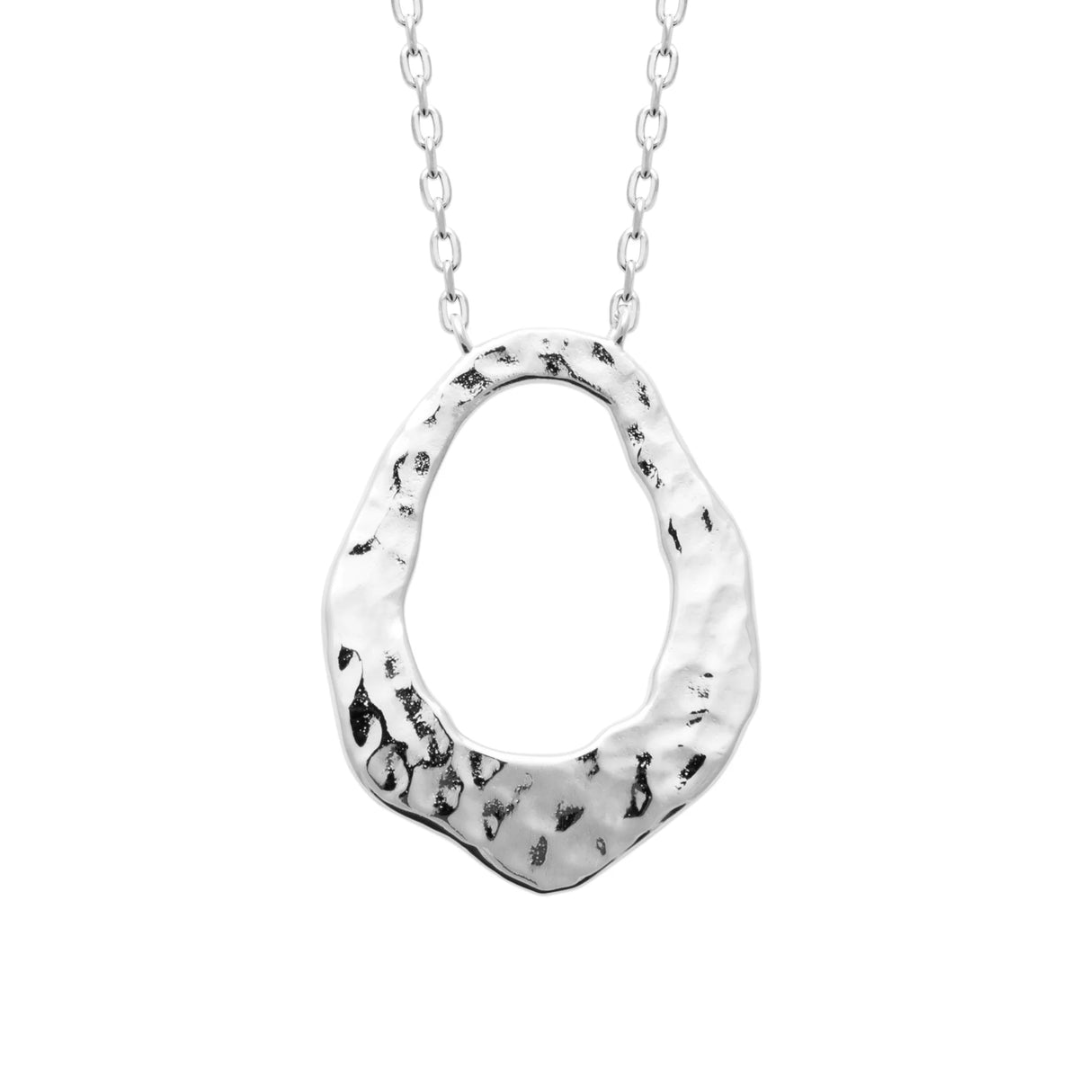 Collier grand anneau organique martelé en argent 925
