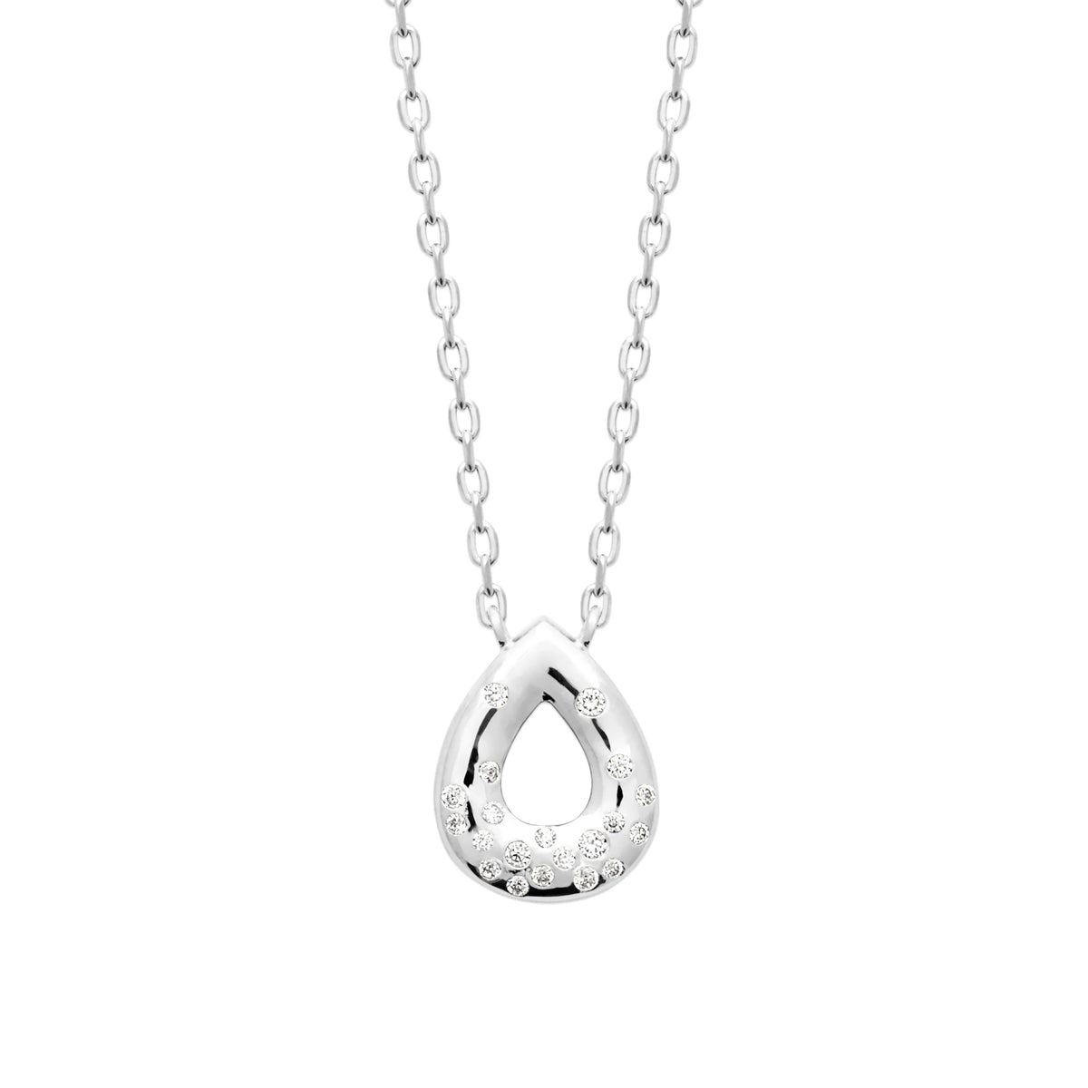 Vue d’ensemble du collier goutte ajourée en argent 925 avec sa chaîne