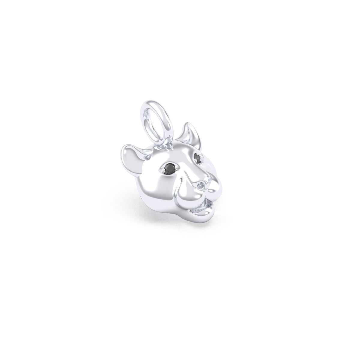 Pendentif tête de tigre en or blanc 18 carats, yeux sertis de diamants noirs, en gros plan, atelier Bajoia de Sèvres