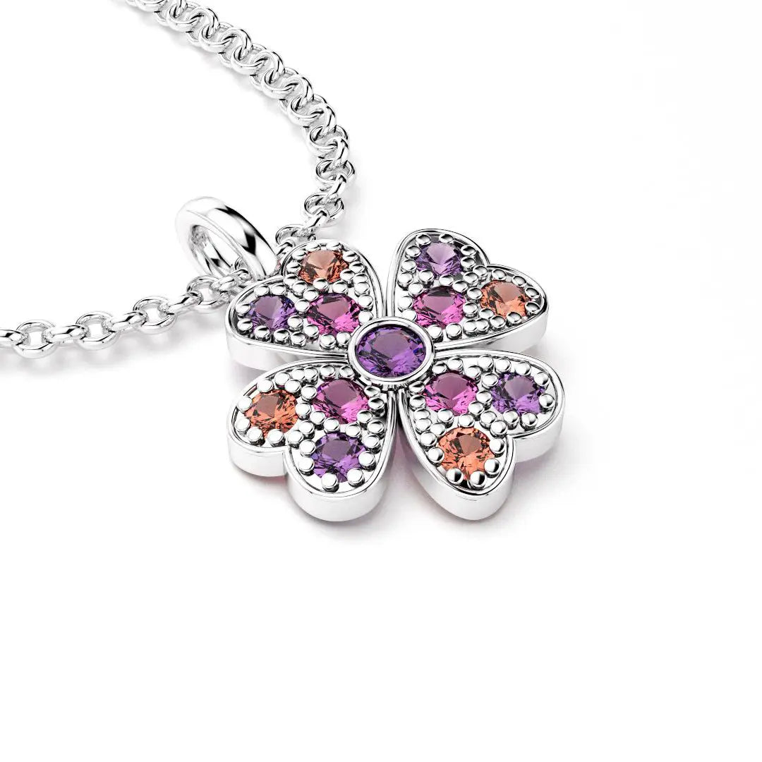 collier trefle  pour femme en or blanc et saphirs roses et saphirs violets et saphirs peches