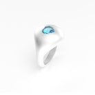 Bague Cuore en argent et topaze bleue