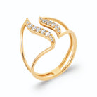 Bague ajourée deux flammes pavées de zircons en plaqué or