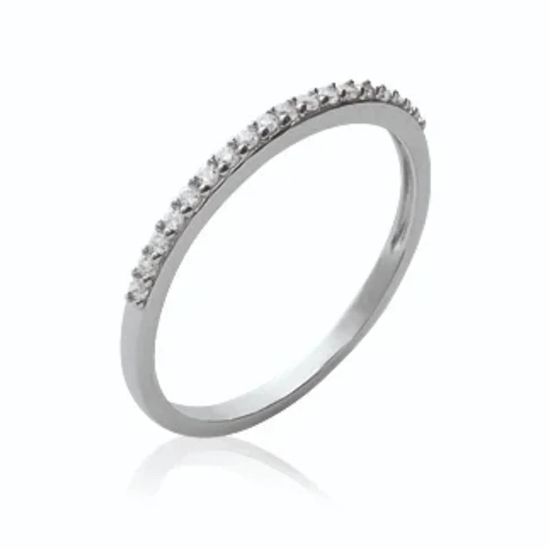 Bague alliance fine sertie de zircons en argent 925, vue de face