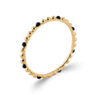 Bague anneau billes d’or et perles de laque noire en plaqué or