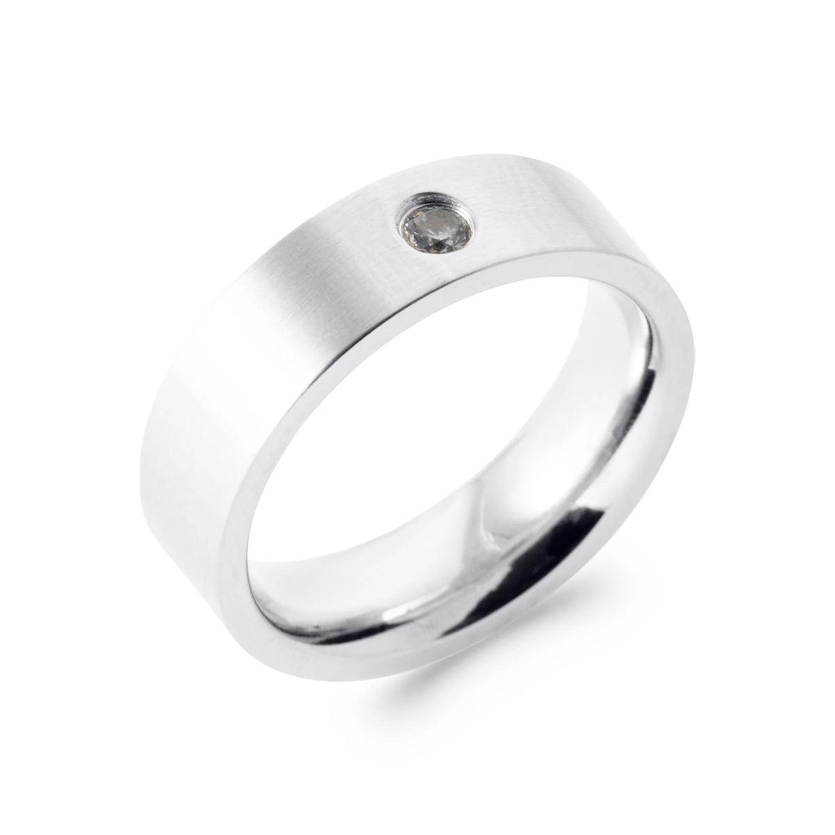 Bague anneau biseauté serti d’un zircon noir en acier homme