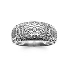 Bague anneau bombé à motifs polynésiens en argent 925 homme vu de profil