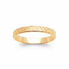 Bague anneau ciselé motif triangles en plaqué or