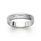 Bague anneau large à frise diamantée en argent 925 rhodié homme vu de profil