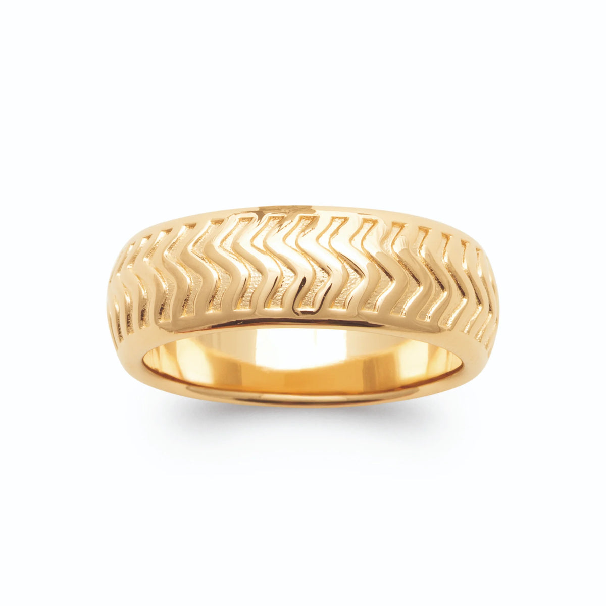 Bague anneau large gravé de chevrons sans pierre plaqué or, vue de face