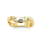Bague anneau ondulé martelé pierres bleues en plaqué or