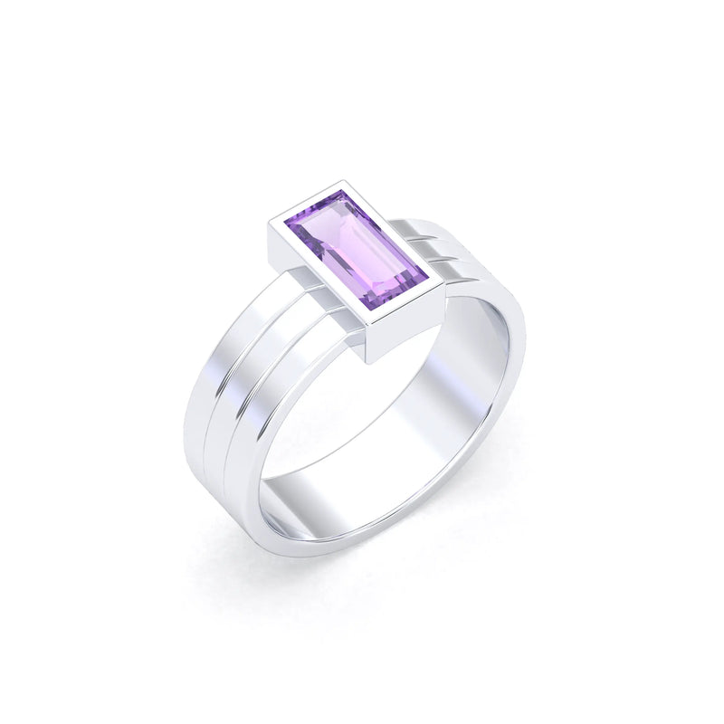 Bague Art Déco Origine en argent 950 sertie d’une améthyste violette taille baguette