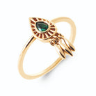 Bague attrape-rêves goutte ajourée et pierre vert intense en plaqué or