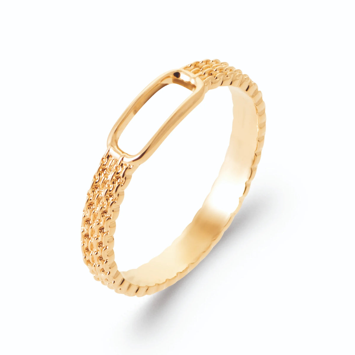 Bague bandeau granulé ouvert d’un rectangle ajouré en plaqué or
