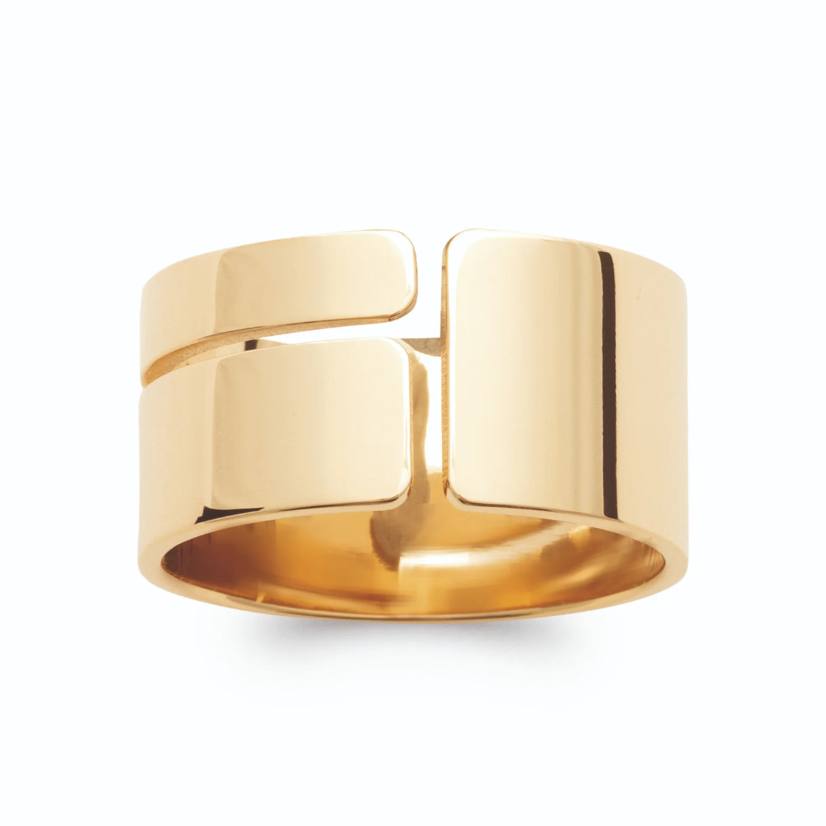 Bague bandeau large en blocs décalés d’or poli plaqué or, vue de face