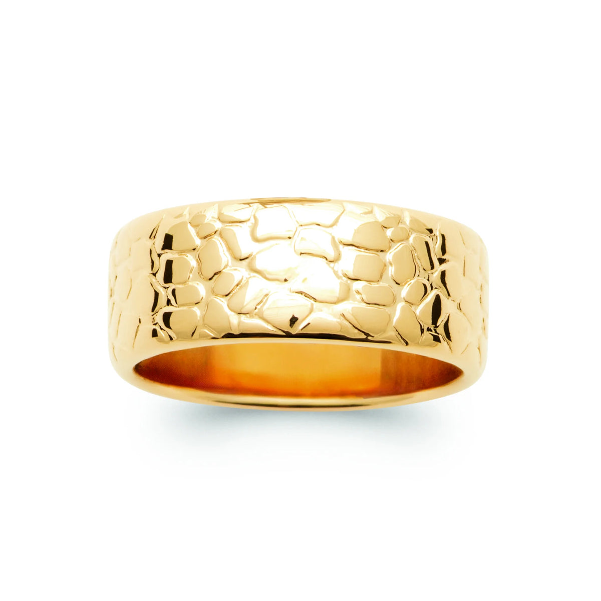 Bague bandeau large texturé en écailles sans pierre plaqué or, vue de face