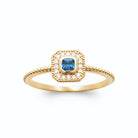 Bague carrée bleu outremer entourage de zircons anneau perlé en plaqué or