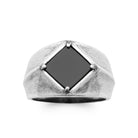 Bague chevalière agate noire en losange en argent 925 homme