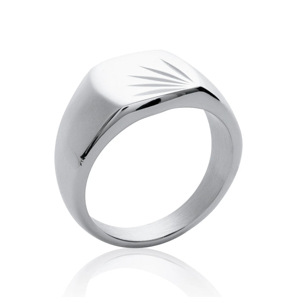 Bague chevalière coussin gravée de rayons en acier homme