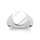 Bague chevalière ronde à bandes biaisées en argent rhodié homme vu de profil