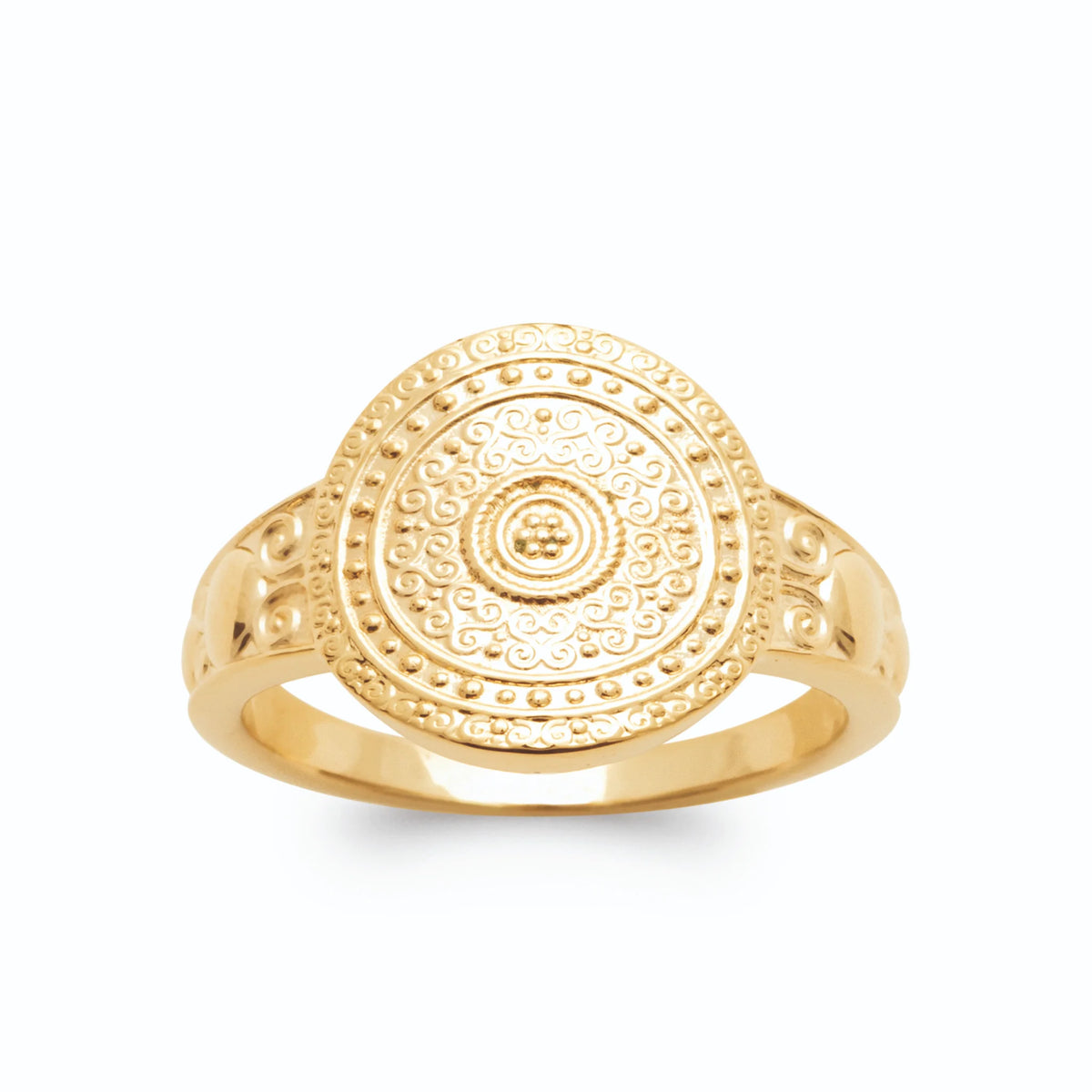 Bague chevalière ronde ciselée façon médaille plaqué or, vue de face
