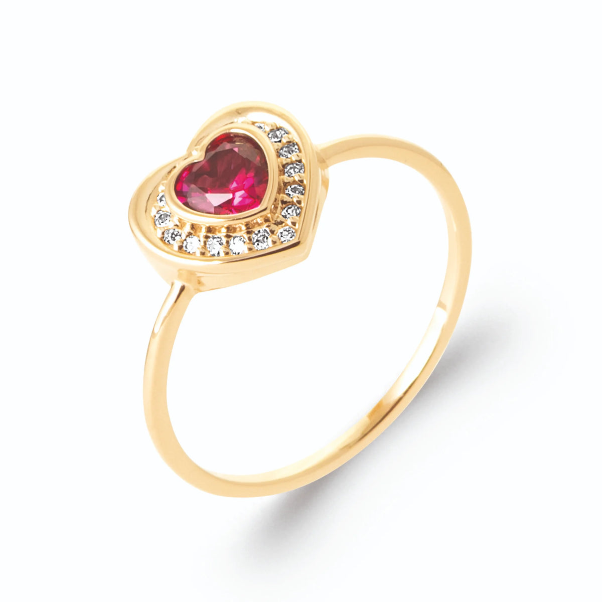 Bague cœur pierre framboise et entourage de zircons en plaqué or, vue de trois quarts