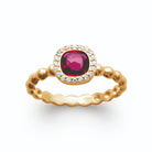 Bague pierre coussin rouge framboise entourage de zircons anneau perlé en plaqué or