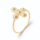 Bague croix de cinq zircons cernés de grains d’or en plaqué or