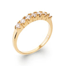 Bague demi-alliance zircons sertis griffes en plaqué or