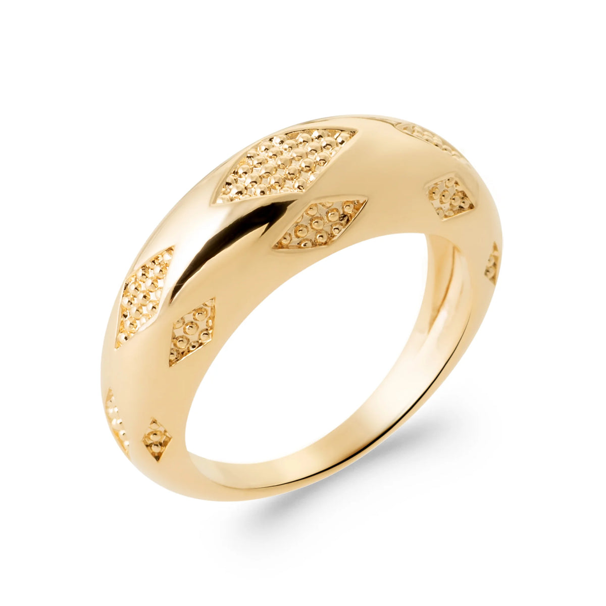 Bague dôme gravée de losanges au pointillé en plaqué or