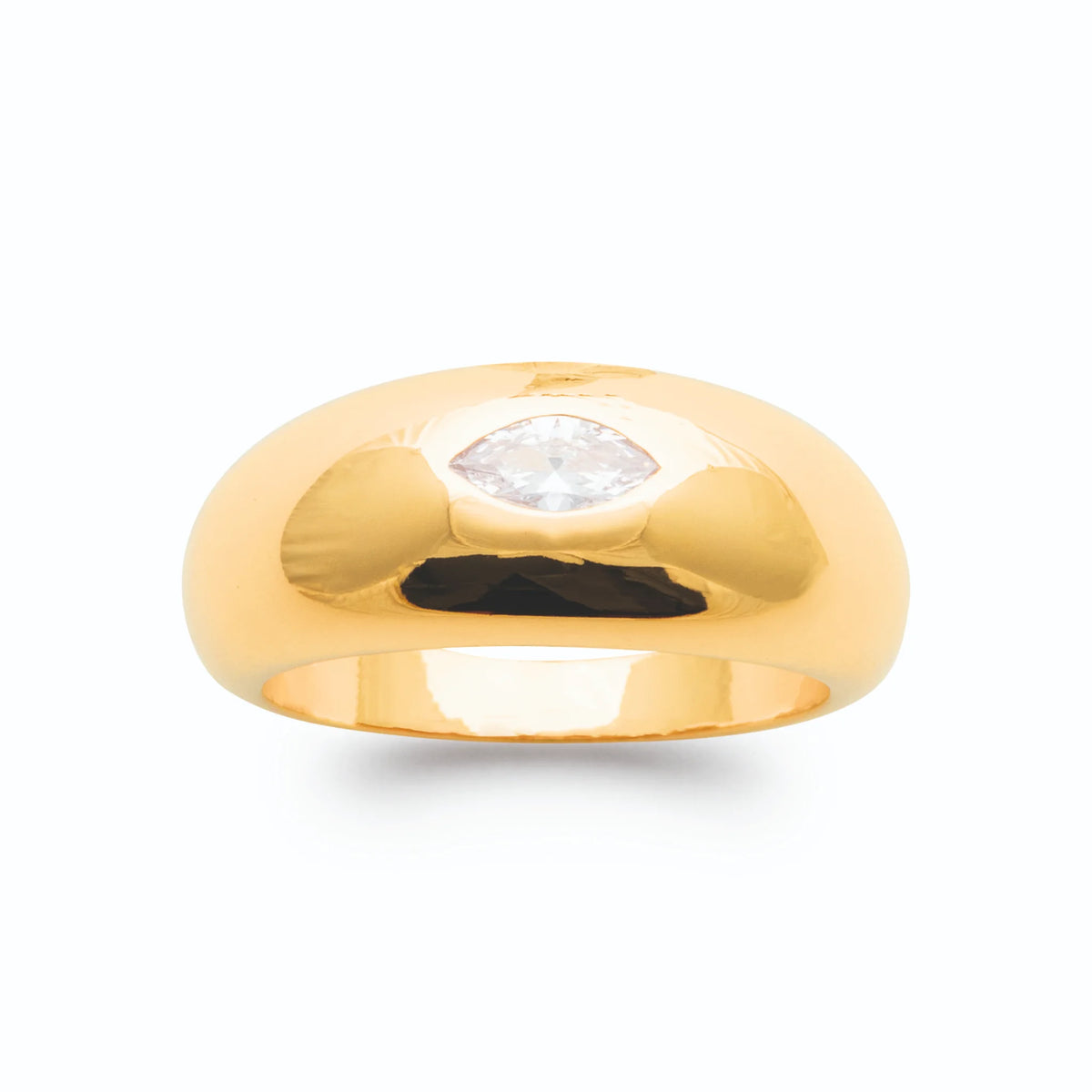 Bague dôme large et généreuse avec zircon navette plaqué or, vue de face