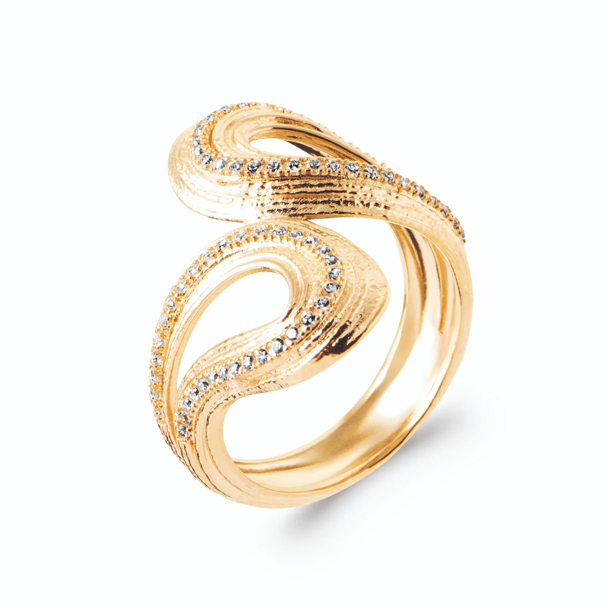 Bague double vague striée bordée de zircons en plaqué or
