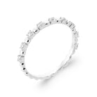 Bague fine anneau semé de zircons en argent 925
