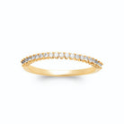 Bague fine demi-tour de zircons en plaqué or