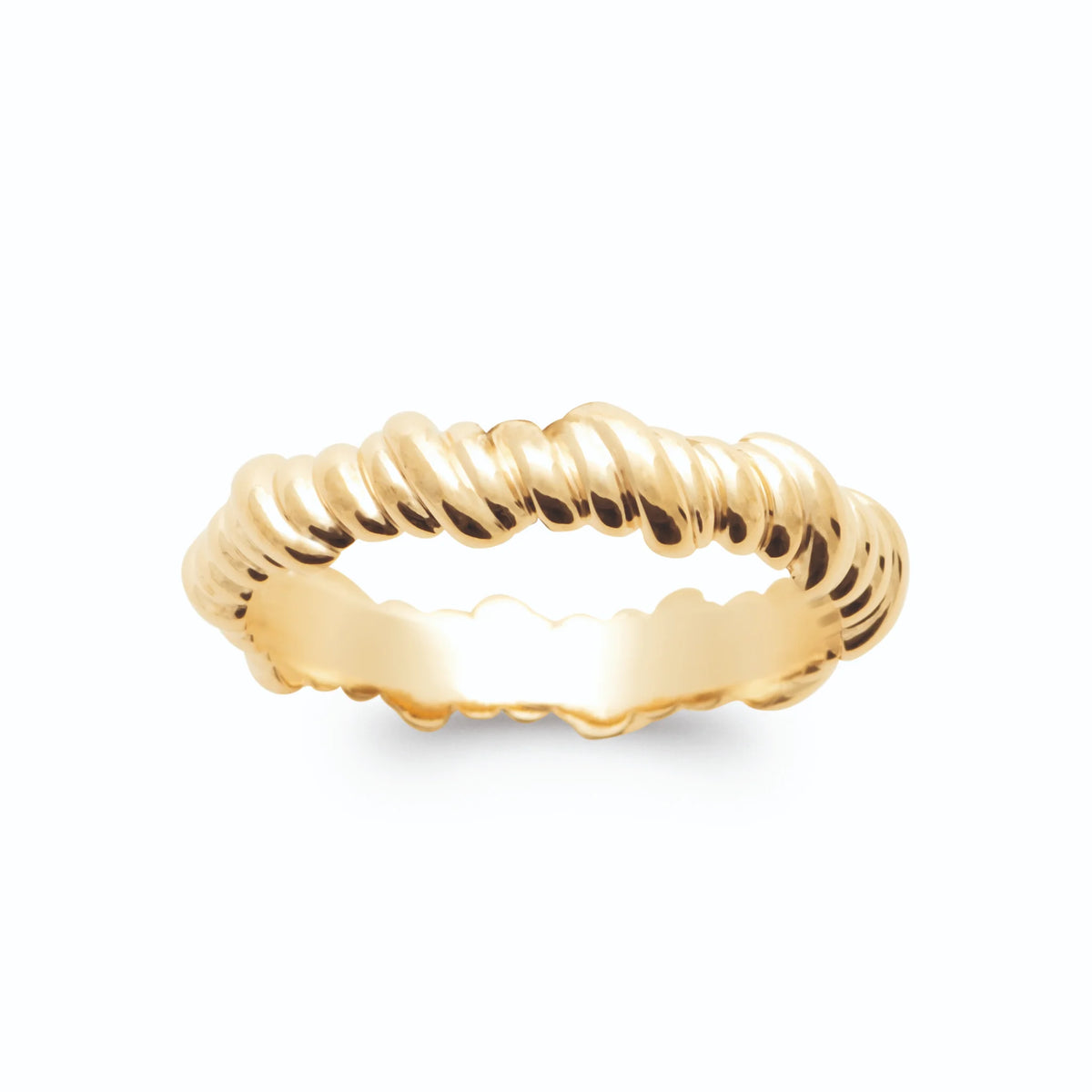 Bague fine torsadée en spirale effet corde plaqué or, vue de face