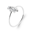 Bague fine trio de zircons asymétrique en argent 925