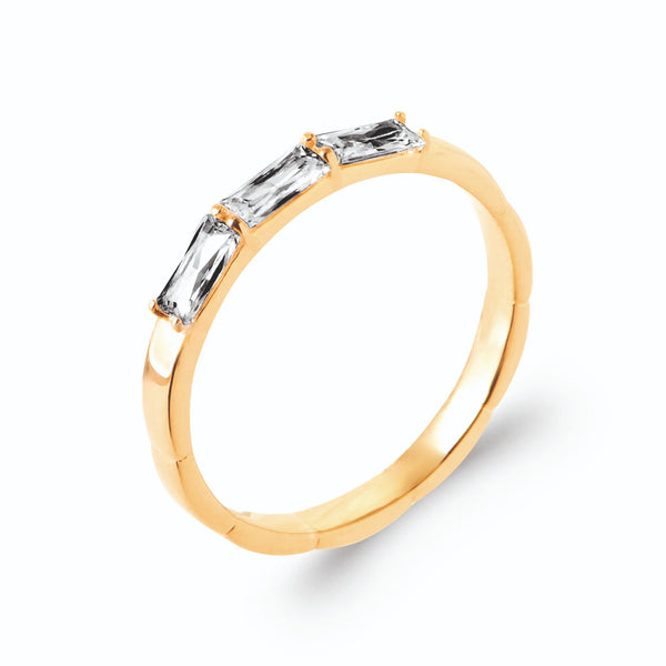 Bague fine trois zircons baguettes alignés en plaqué or
