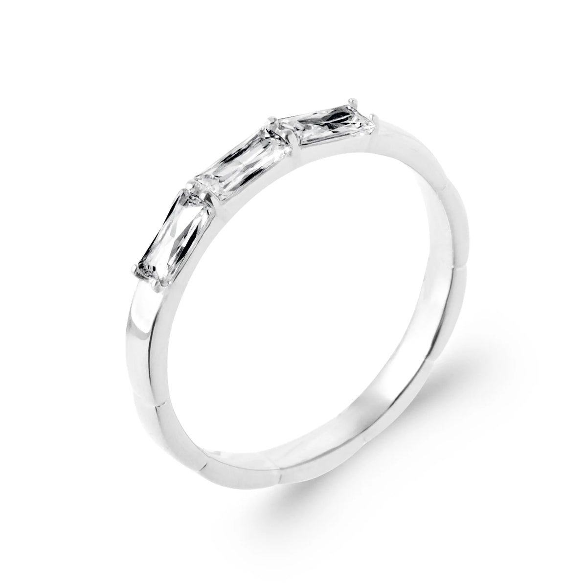 Bague fine zircons baguettes en biais en argent 925